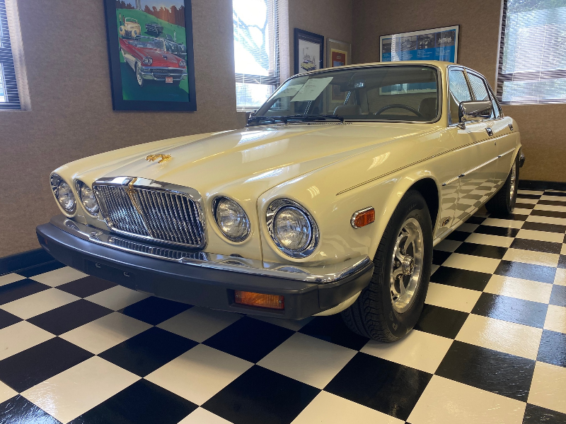 1987 Jaguar XJ6