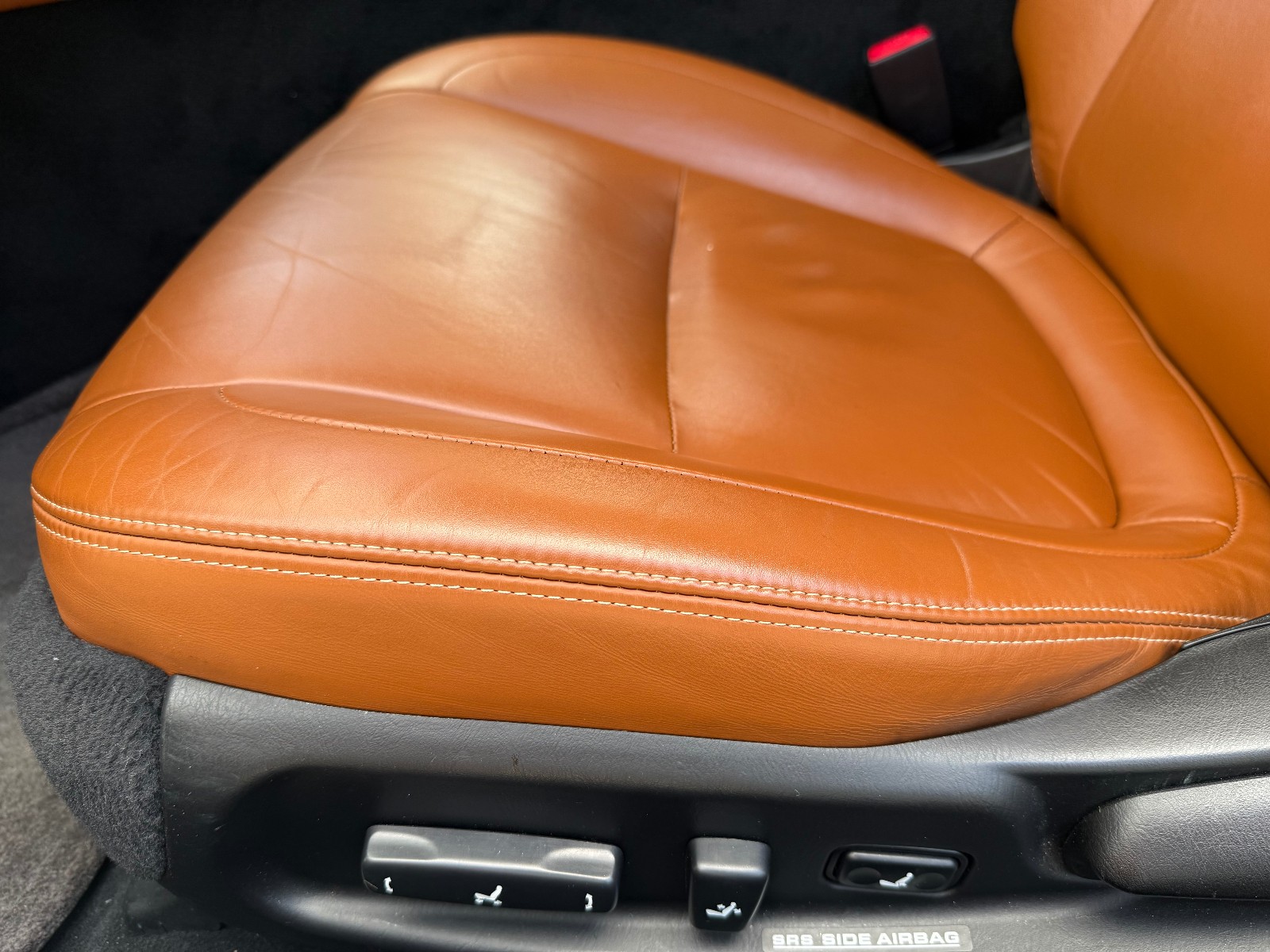 2005 Lexus SC430 2052