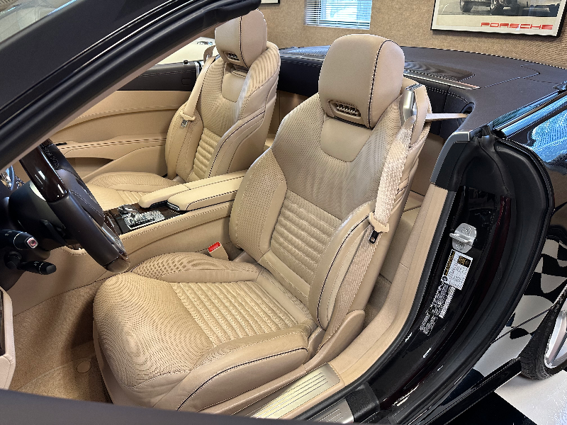 2013 Mercedes Benz SL550 198