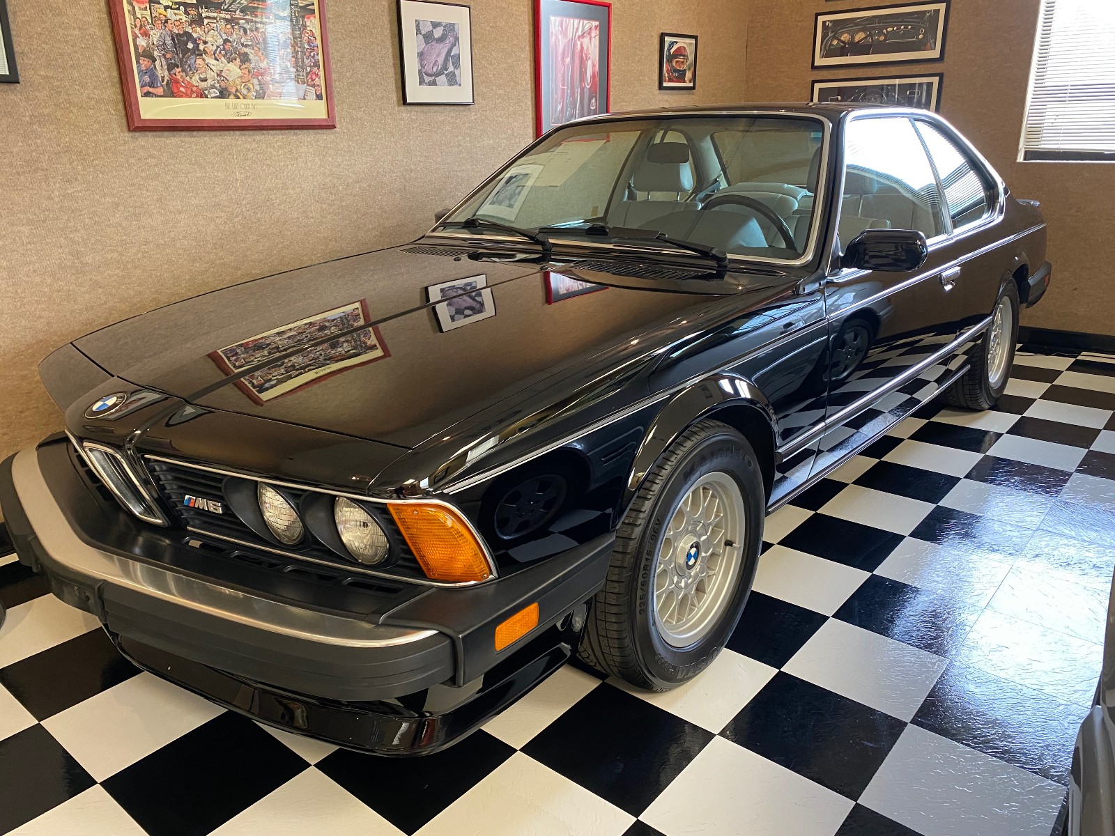 1987 BMW  M6 296