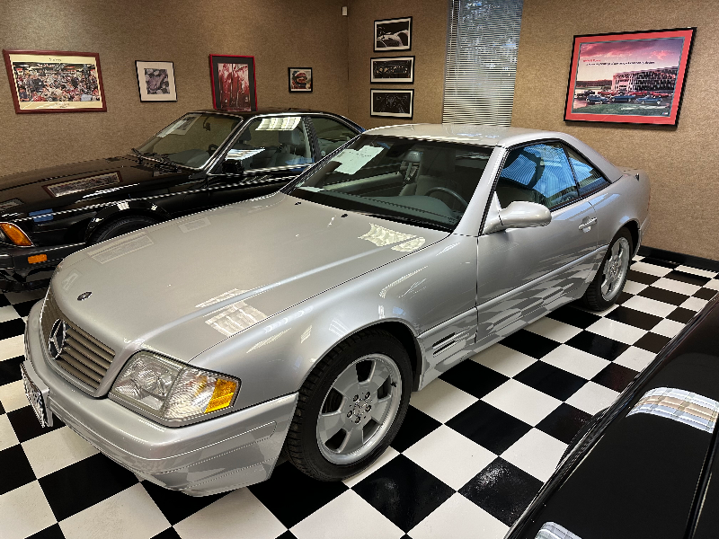 1999 Mercedes Benz  SL500 155