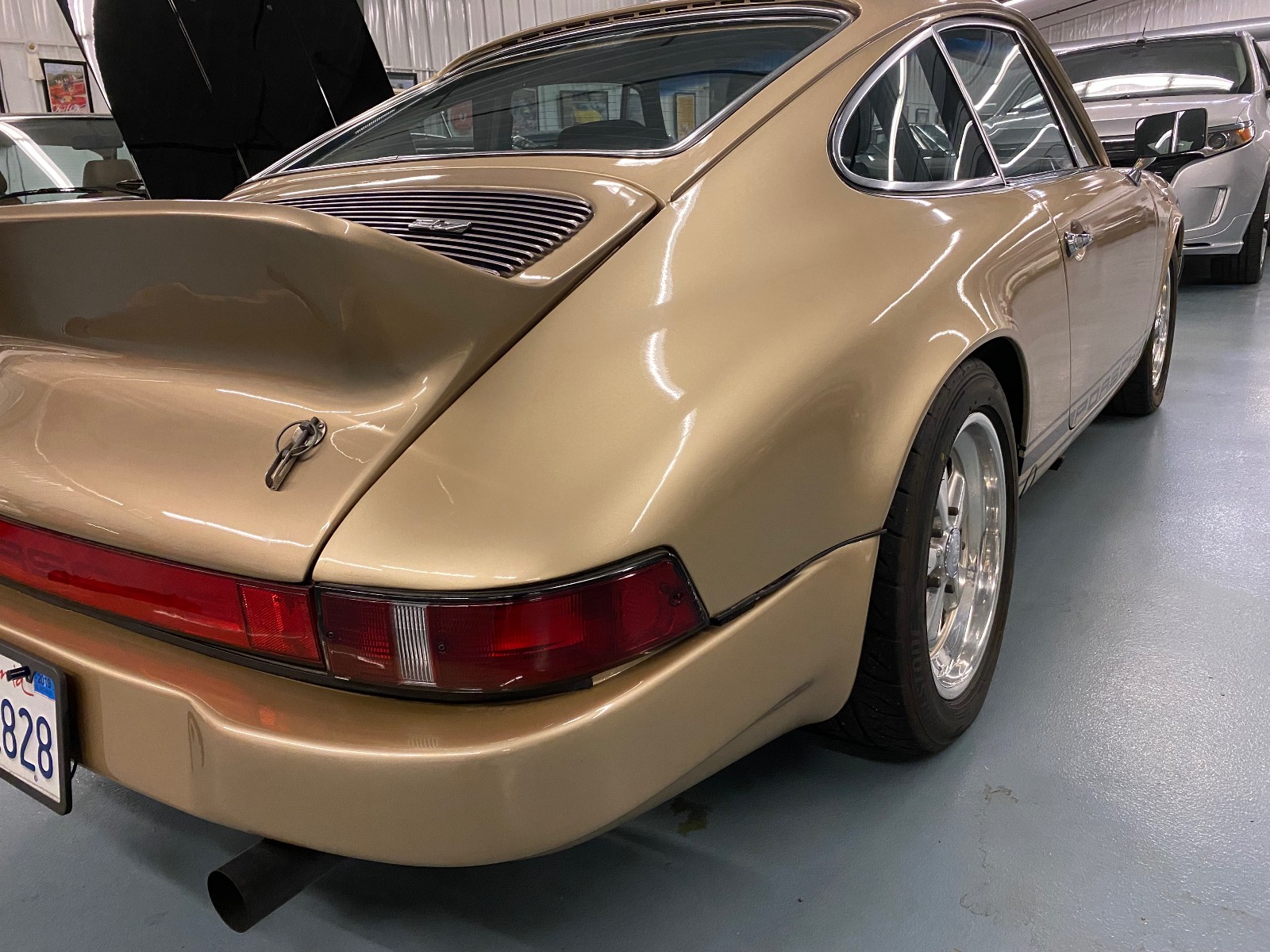 1974 Porsche 911 375