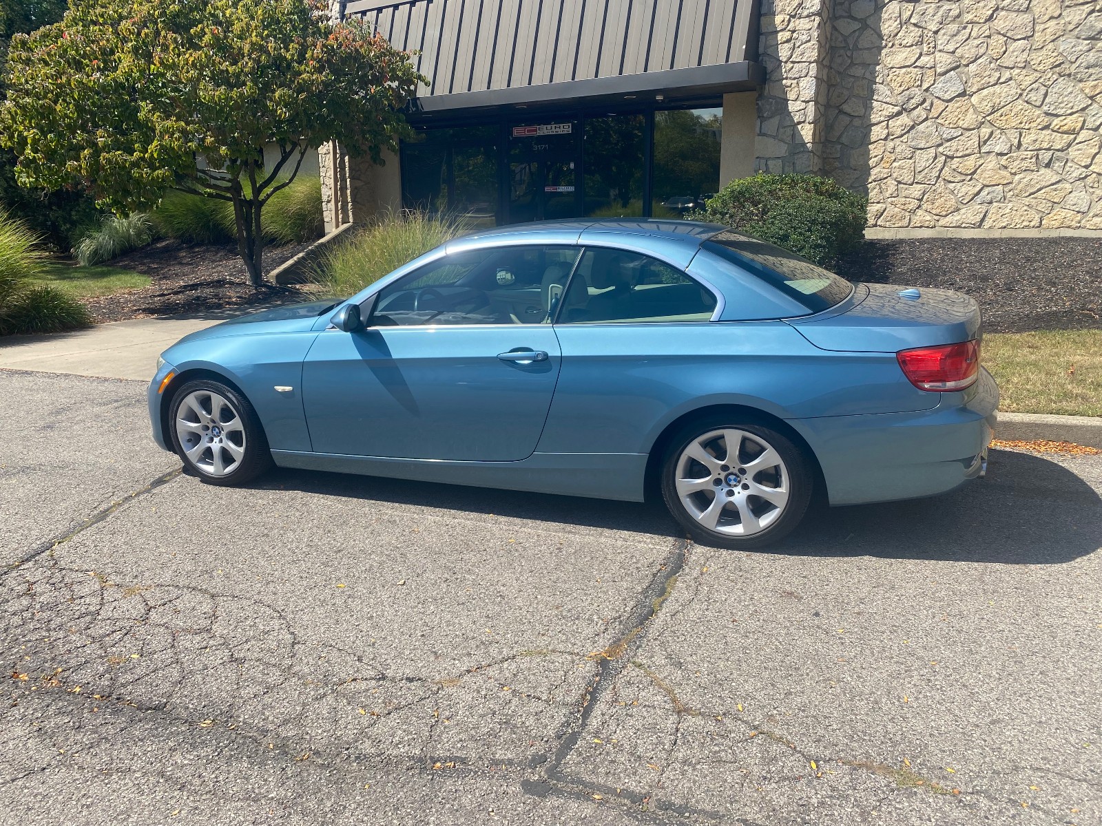 2009 BMW  335Ci 458