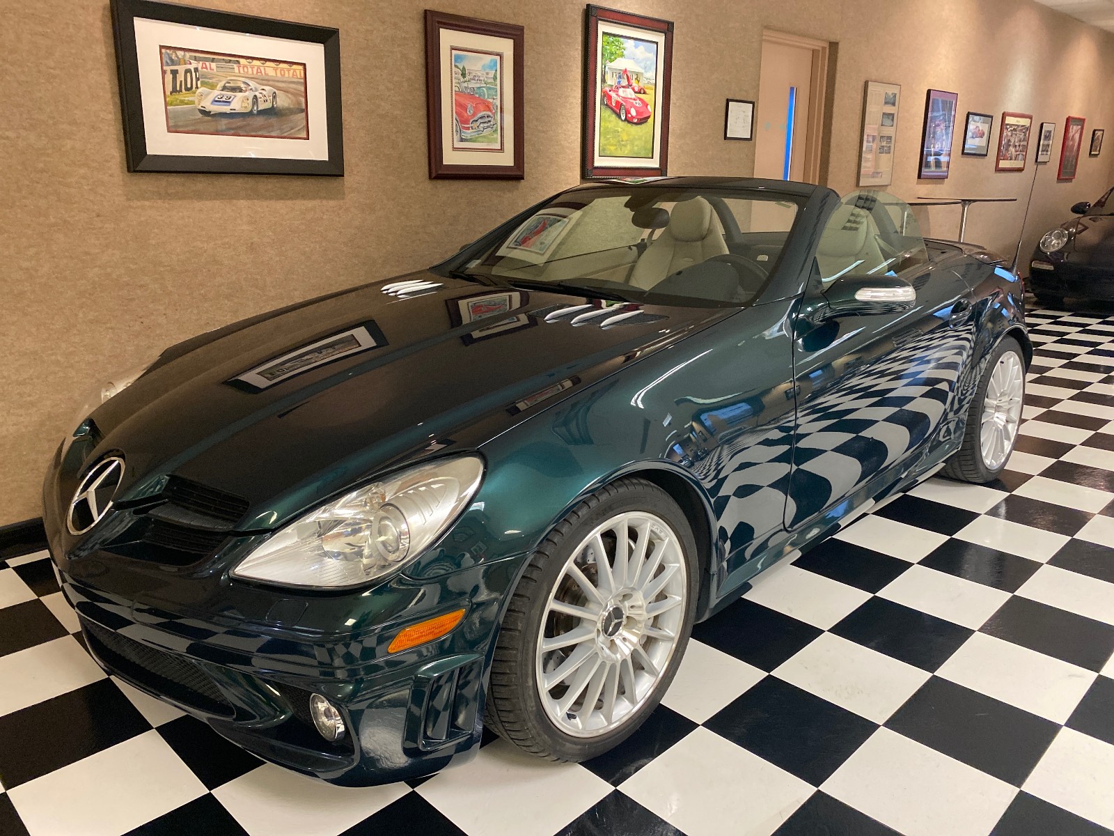 2005 Mercedes Benz  SLK 55