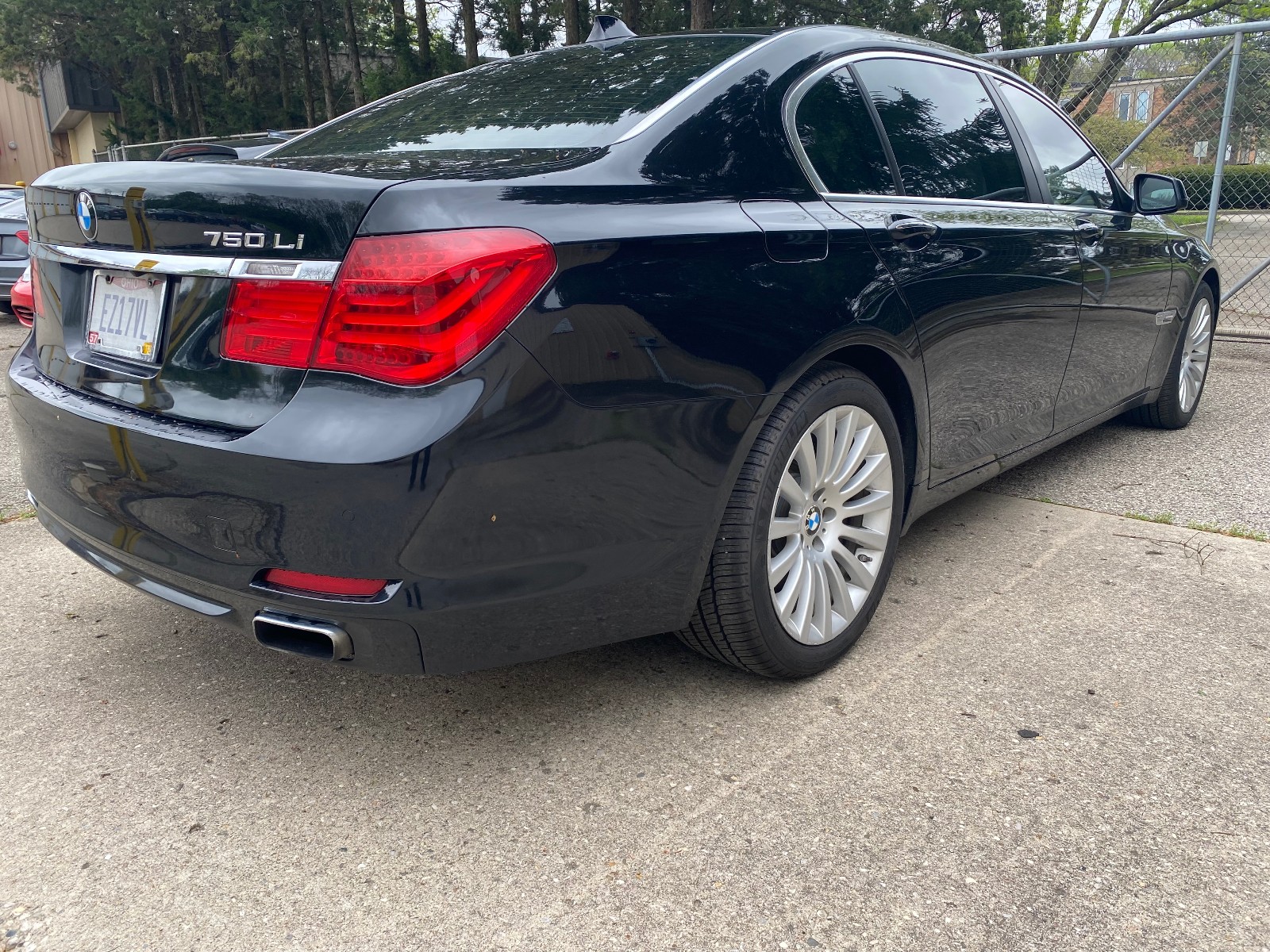 2009 BMW  750Li 656
