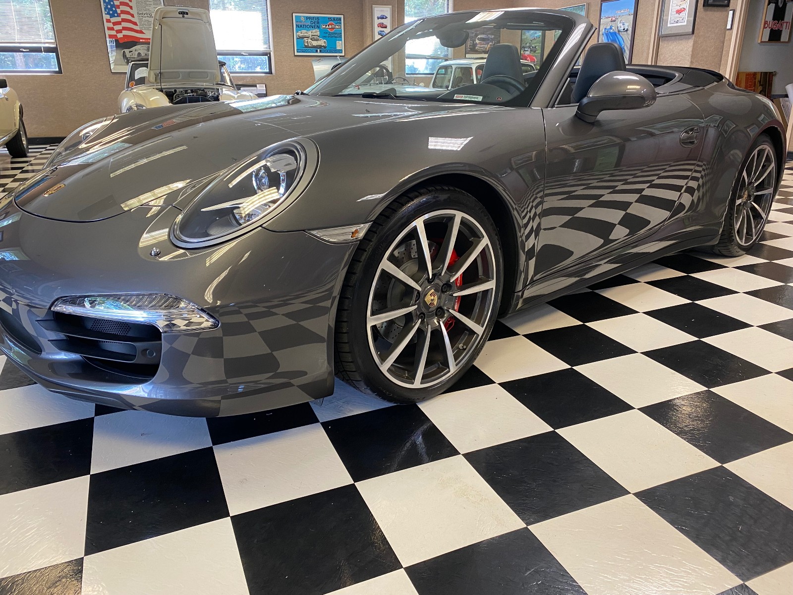 2013 Porsche 911 C4S 719