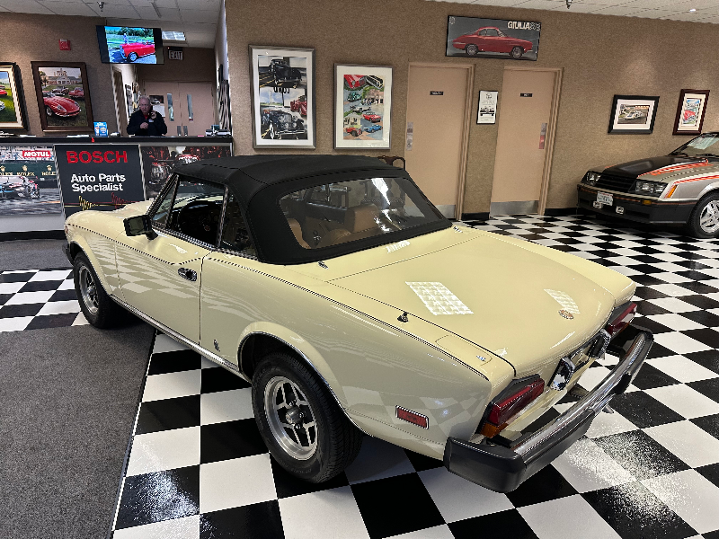 1979 Fiat Spider 2000 247