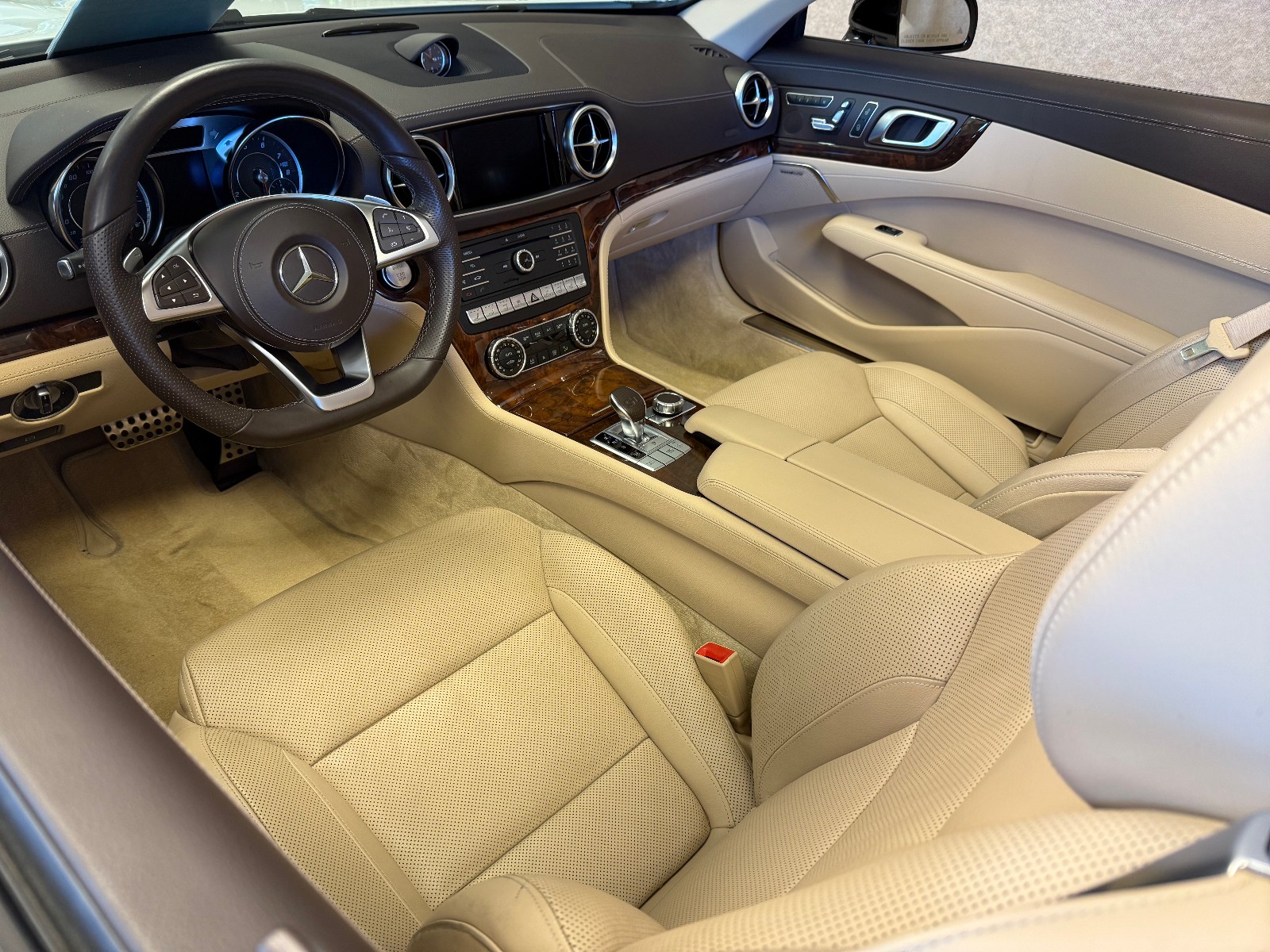 2020 Mercedes Benz SL 450 1681