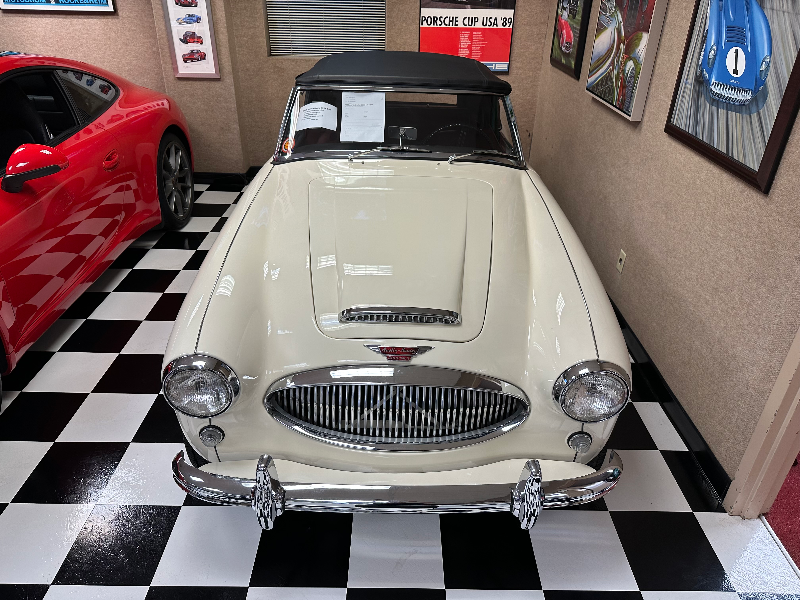 1963 Austin-Healey 3000 Mark II BJ7 218