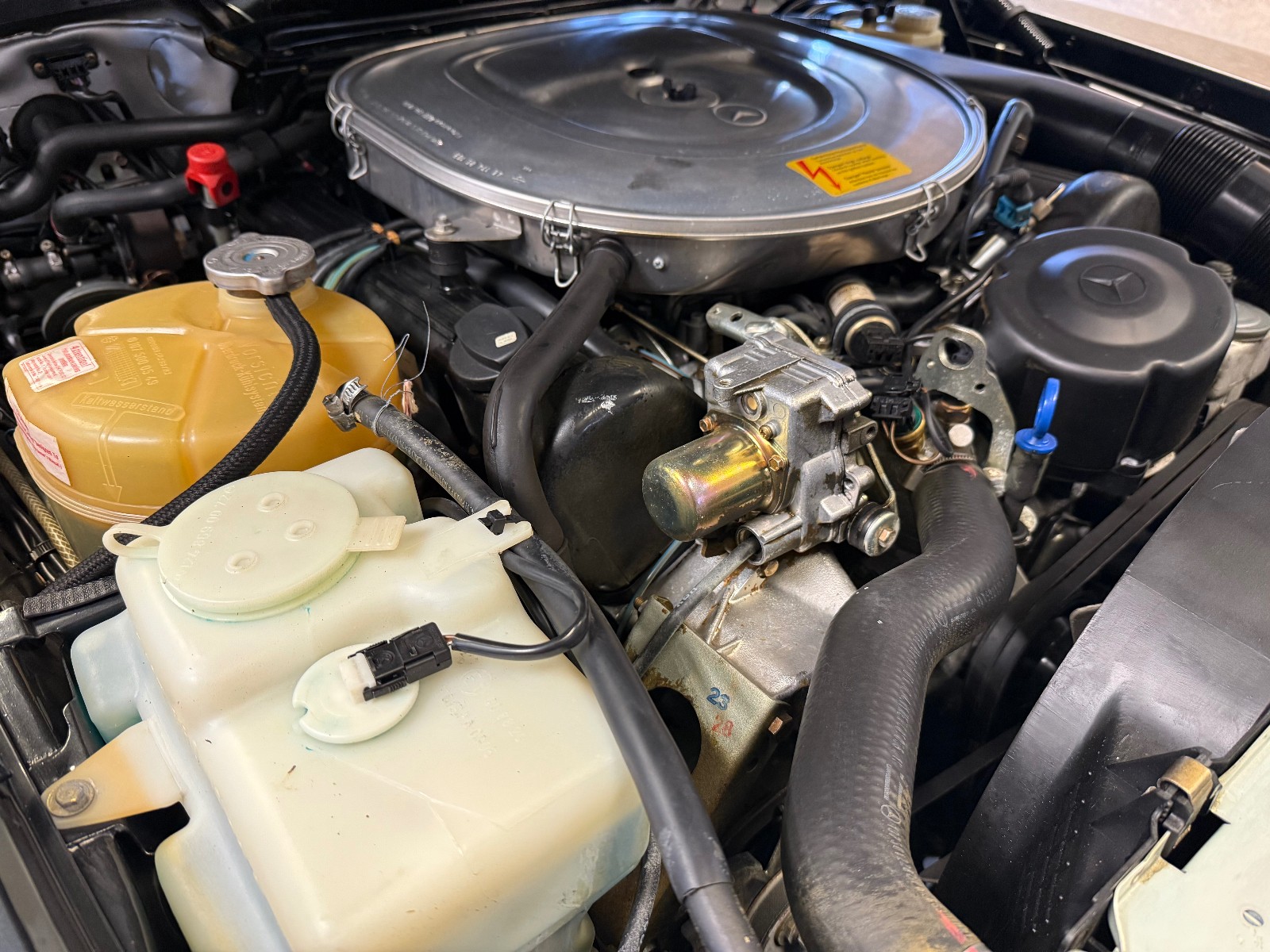 1989 Mercedes Benz 560SL 1744