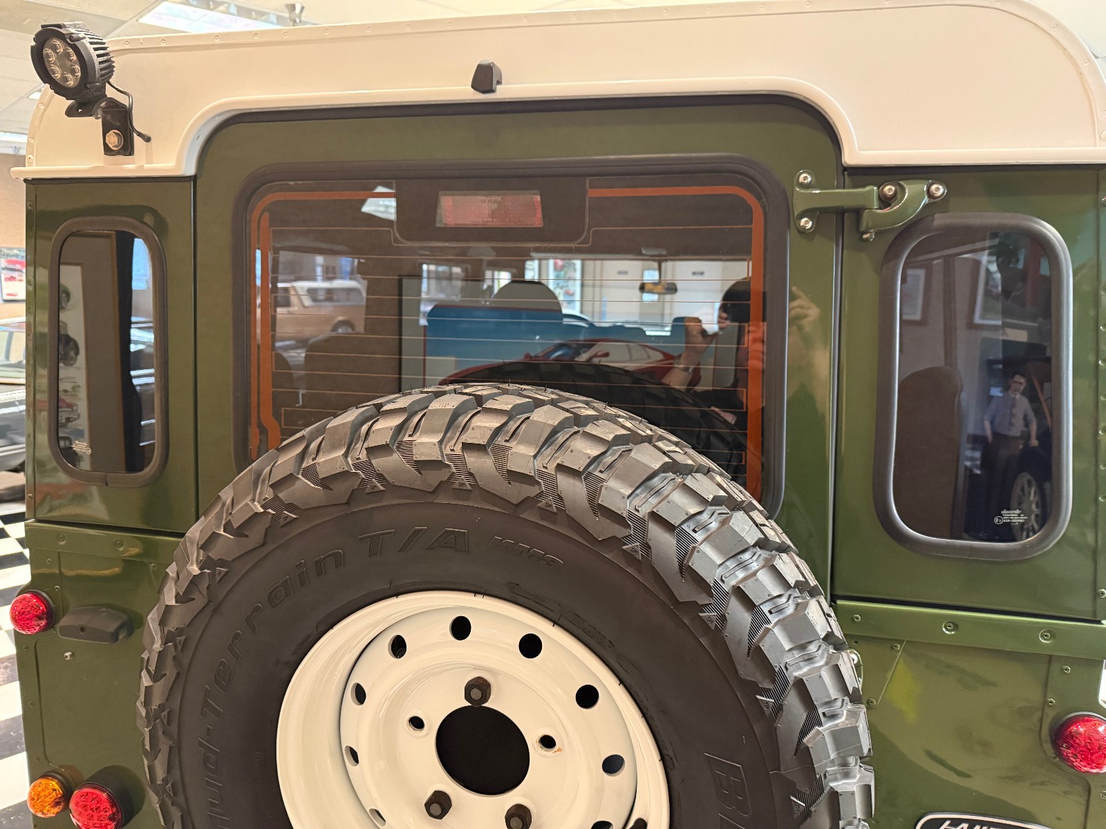 1985 Land Rover Defender 110 Euro Spec 1866